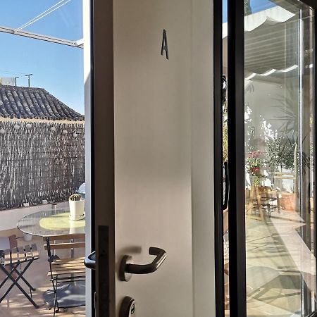 White Room Alameda Seville Luaran gambar